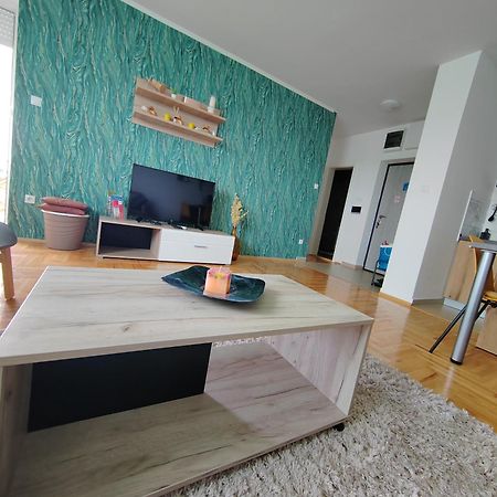 Krstic_Lux Apartman Subotica Luaran gambar