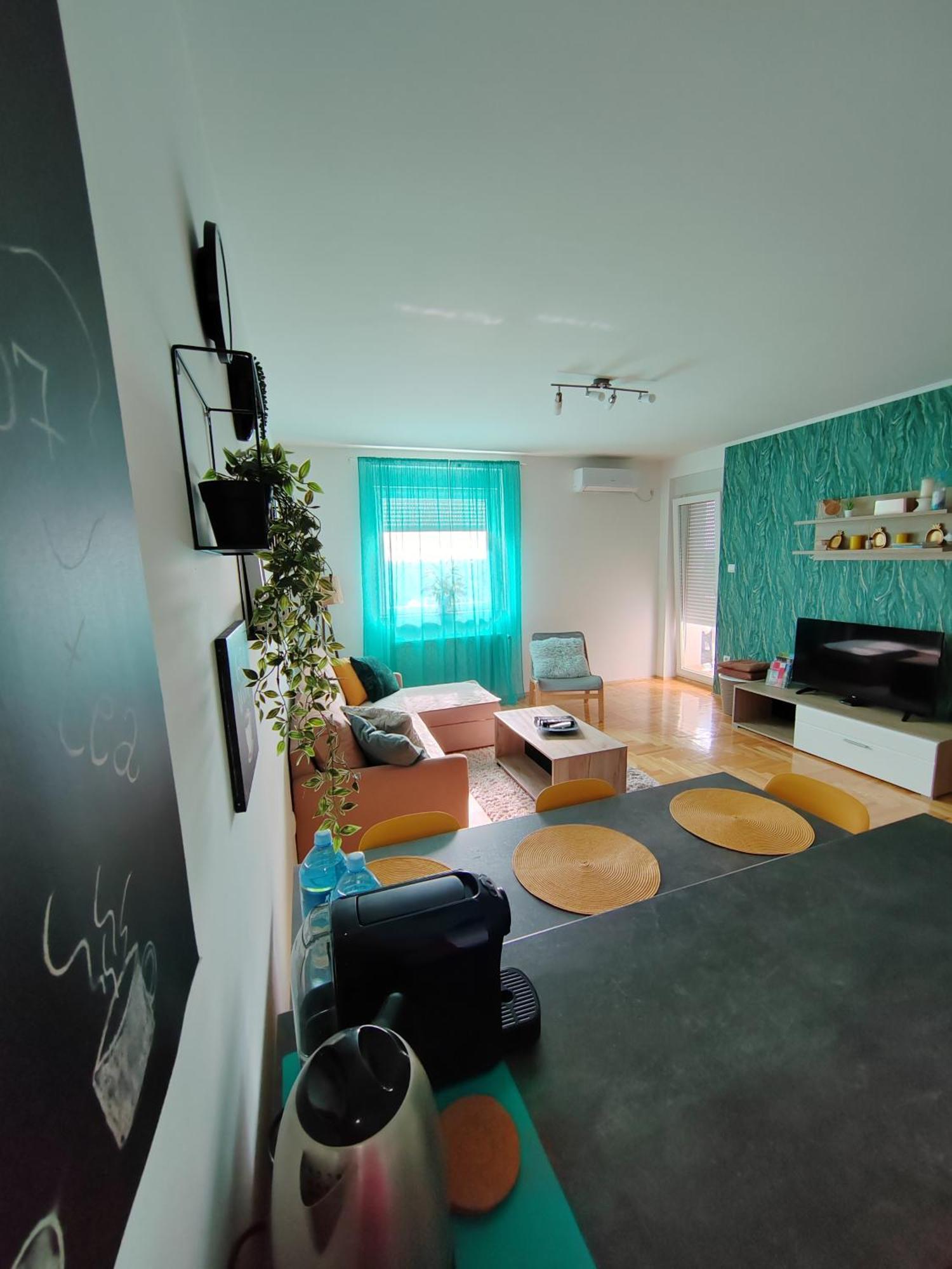 Krstic_Lux Apartman Subotica Luaran gambar