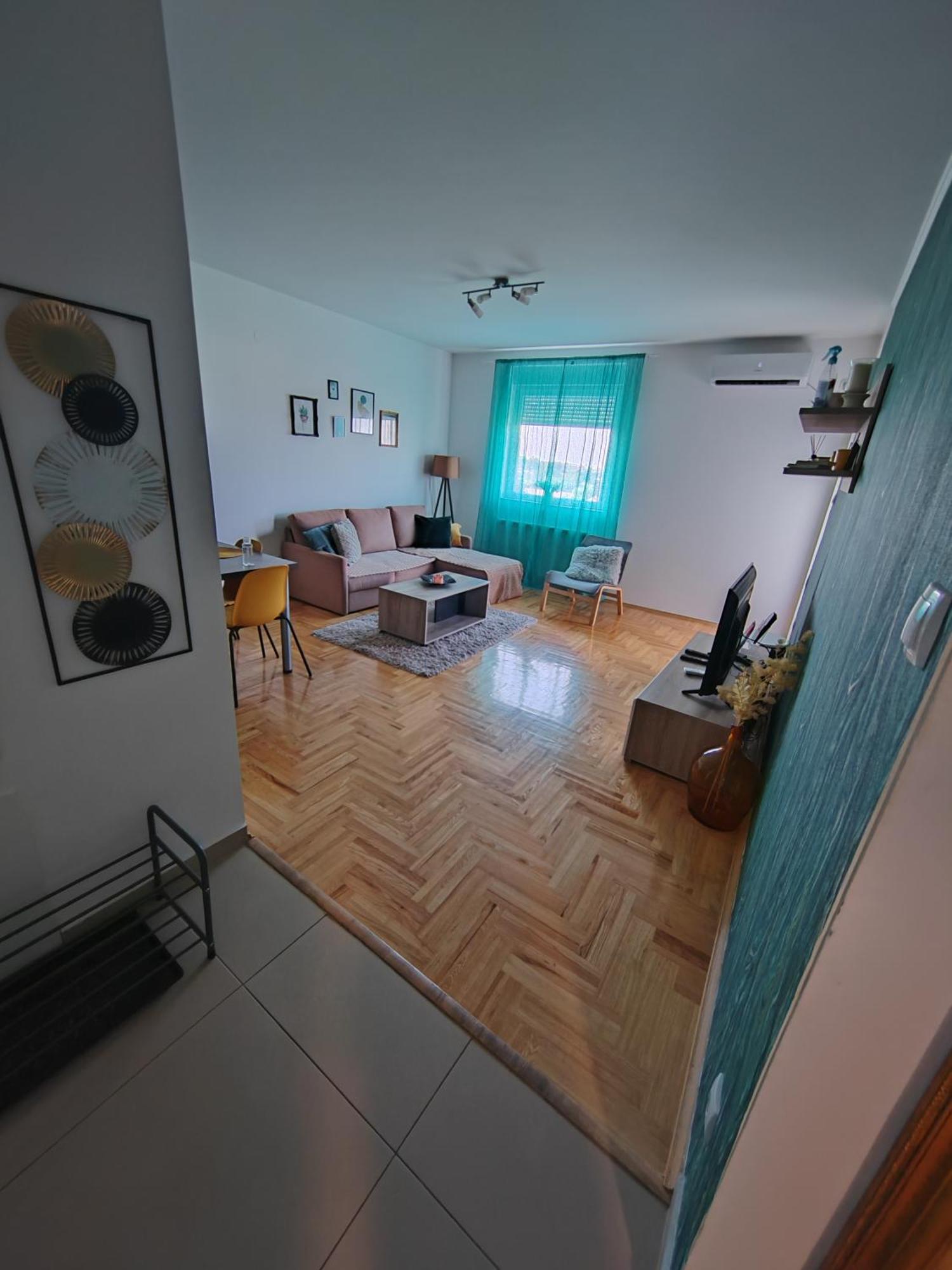 Krstic_Lux Apartman Subotica Luaran gambar