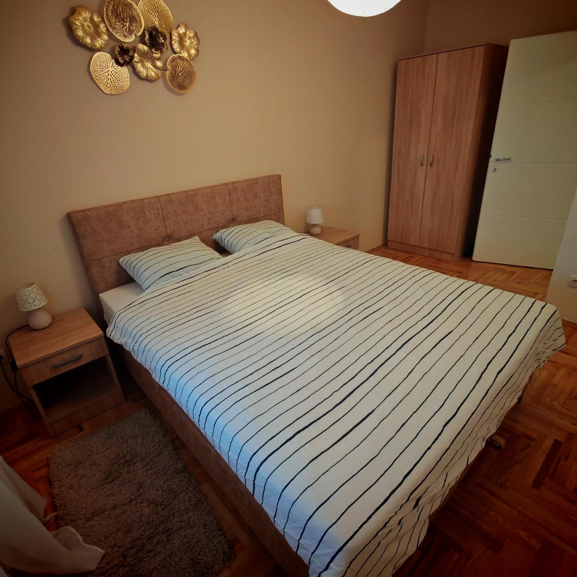 Krstic_Lux Apartman Subotica Luaran gambar